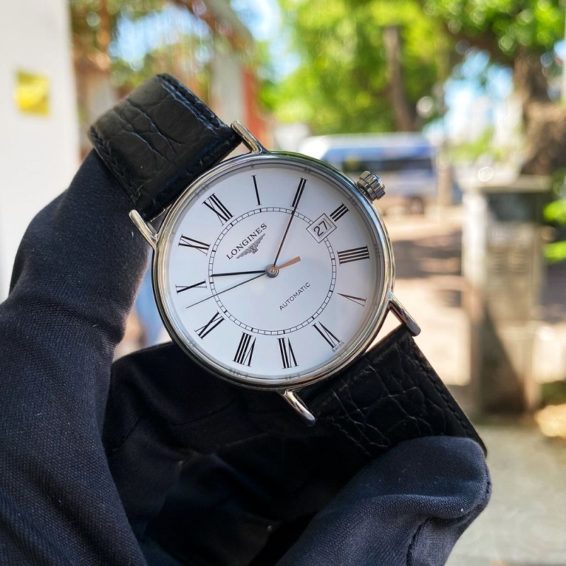 đồng hồ nam Longines Presence L4.921.4.11.2 cũ chính hãng