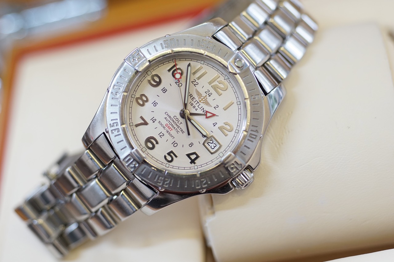 Breitling Colt GMT Chronometer A32350 (3)