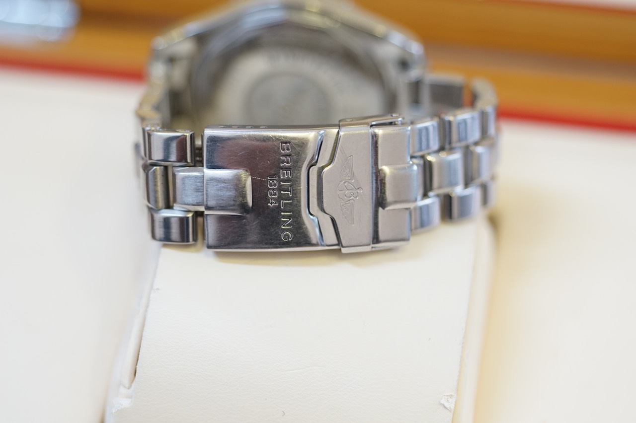 Breitling Colt GMT Chronometer A32350 (5)