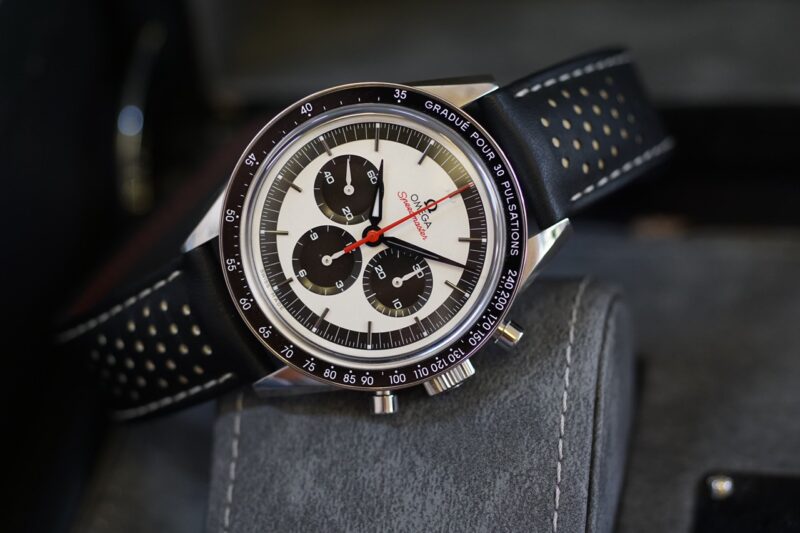 dong-ho-cu-Omega-Speedmaster-Moonwatch-Limited-Edition-Men’s-Watch-311.32.40.30.02.001-3