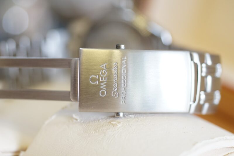 dong-ho-Omega-2000-pre-owned-Seamaster-Professional-Diver-cu-chinh-hang-5