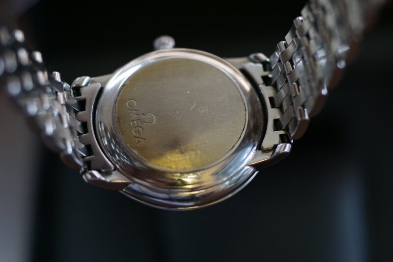 dong-ho-Omega-deville-co-axial-chronometer-80880327-cu-chinh-hang-6