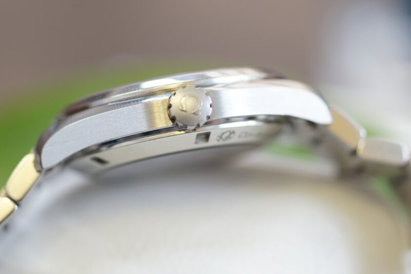 dong-ho-Omega-seamaster-co-axial-chronometer-85702894-so-xanh-cu-chinh-hang-5
