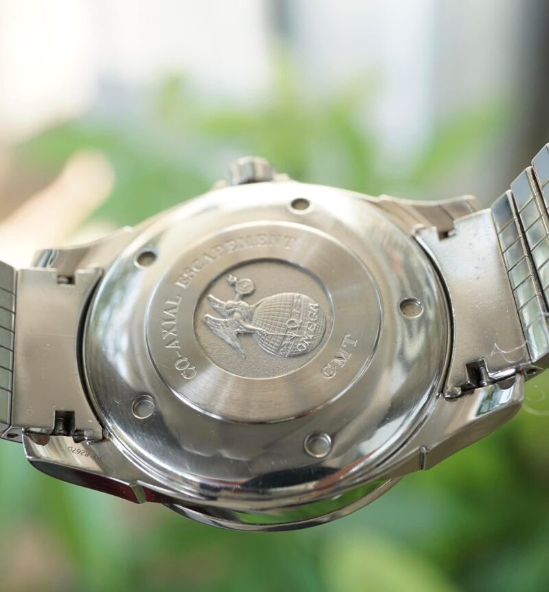 dong-ho-Omega-De-Ville-Co-Axial-Chronometer-Power-Reserve-4532.31.00-cu-chinh-hang-4