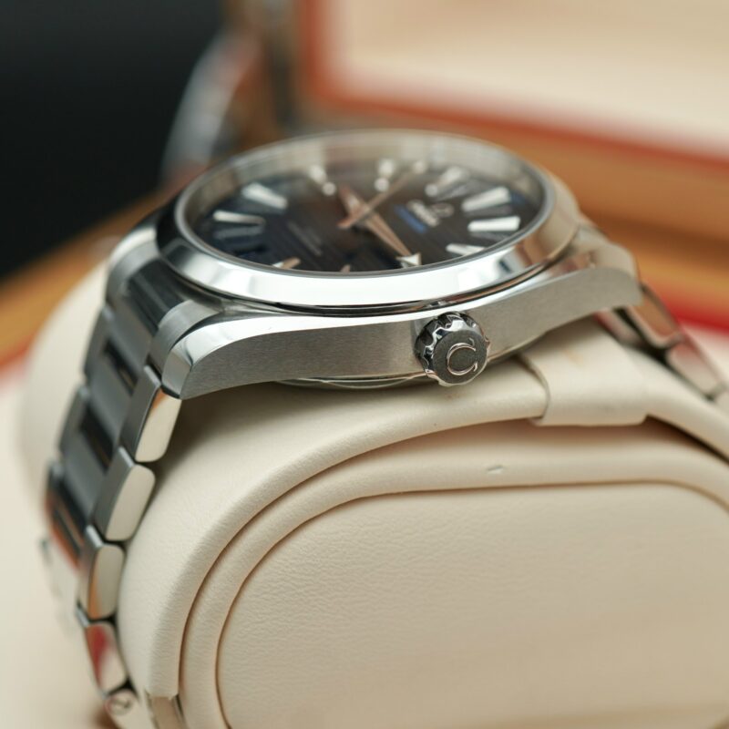 dong-ho-Omega-Seamaster-Aqua-Terra-Automatic-Mens-Watch-22010412103002-cu-chinh-hang-5