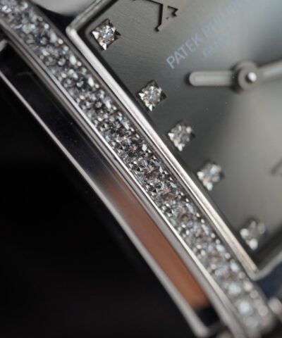 Patek philippe twenty-4 18k white gold & diamonds ladies watch ref.4920g-001