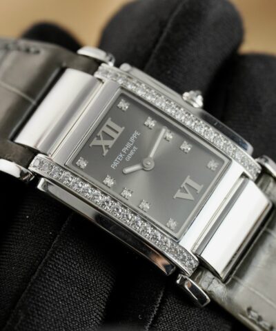 Patek philippe twenty-4 18k white gold & diamonds ladies watch ref.4920g-001