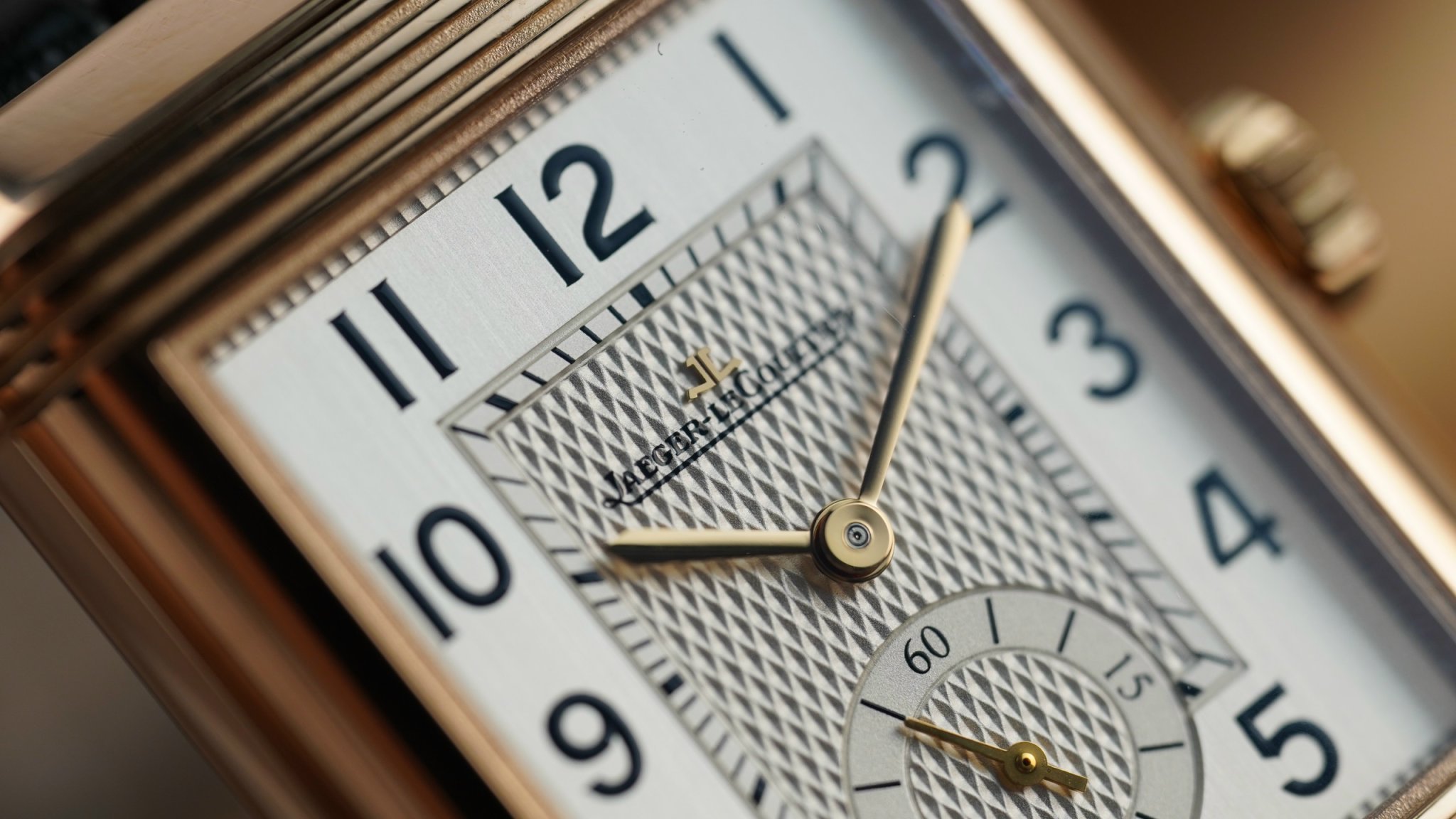 Jaeger-lecoultre reverso classic large duoface small seconds silver dial men's watch Jaeger-lecoultre reverso classic large duoface small seconds silver dial men's watch