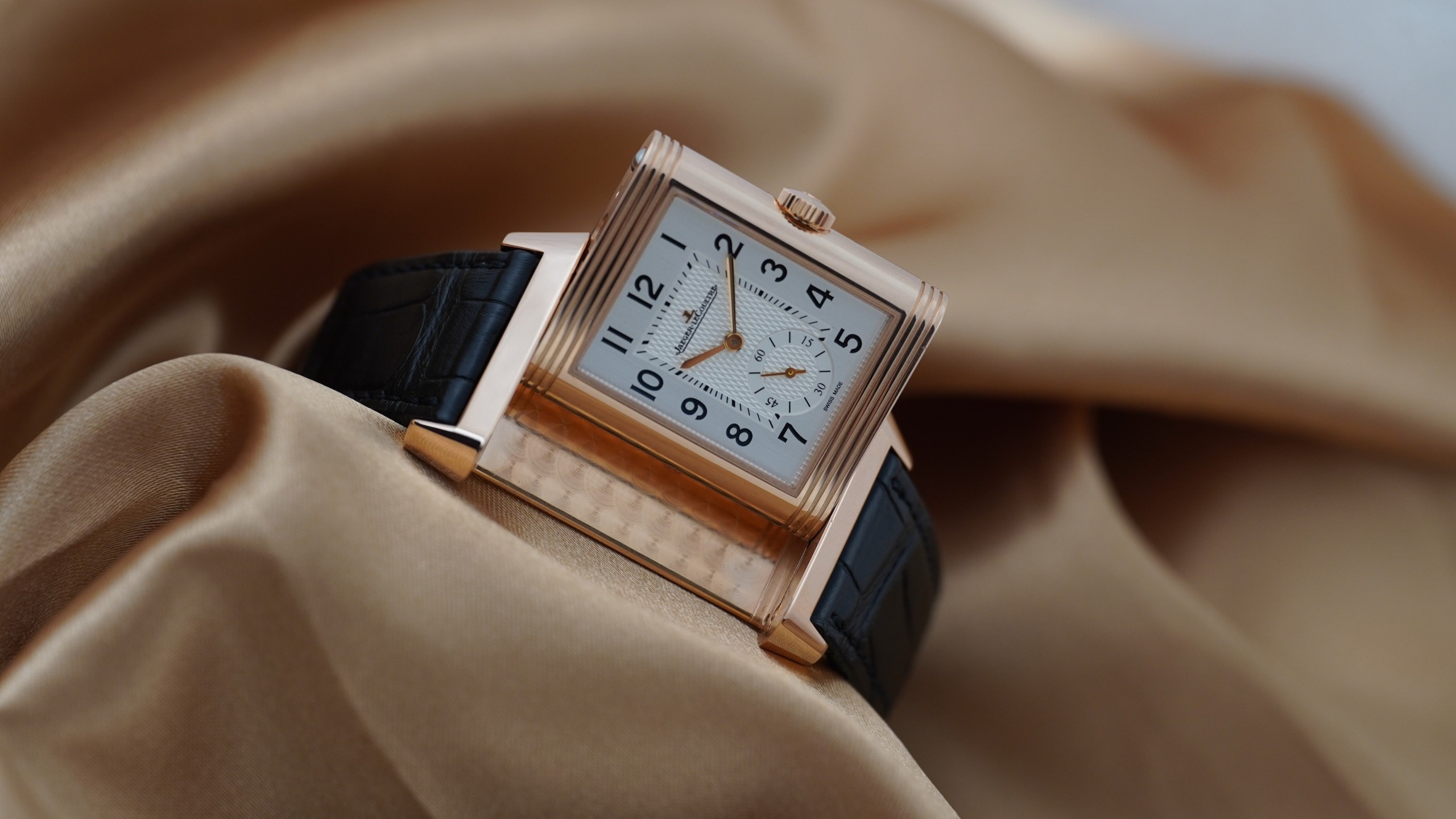 Jaeger-lecoultre reverso classic large duoface small seconds silver dial men's watch Jaeger-lecoultre reverso classic large duoface small seconds silver dial men's watch