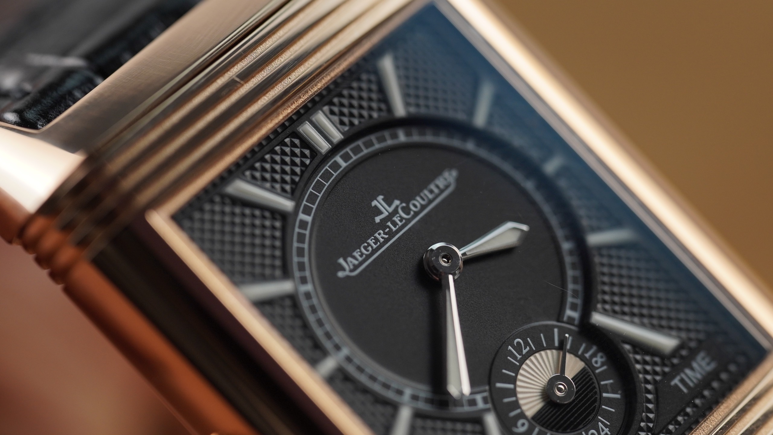 Jaeger-lecoultre reverso classic large duoface small seconds silver dial men's watch Jaeger-lecoultre reverso classic large duoface small seconds silver dial men's watch