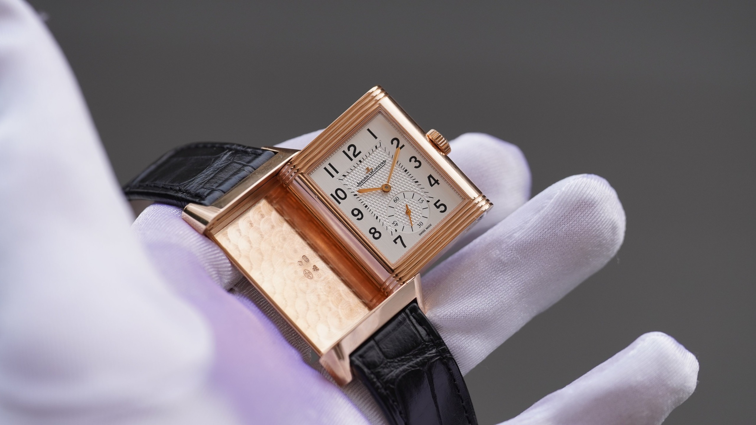 Jaeger-lecoultre reverso classic large duoface small seconds silver dial men's watch Jaeger-lecoultre reverso classic large duoface small seconds silver dial men's watch