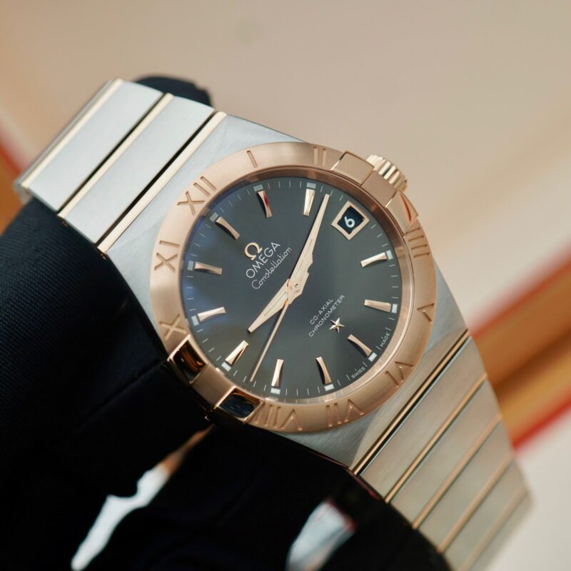 dong-ho-Omega-Constellation-Co-Axial-Chronometer-38mm -Demi-Rose-Gold-6