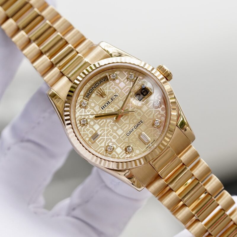 dong-ho-Rolex-Day-Date-118238-Mop-vi-tinh-36-mm-cu-chinh-hang-3