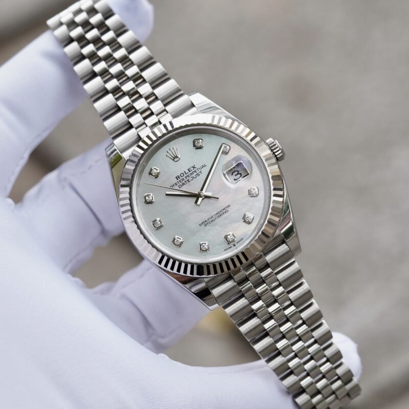 dong-ho-Rolex-Oyster-Perpetual-DateJust-126334-MOP-41mm-cu-chinh-hang-4