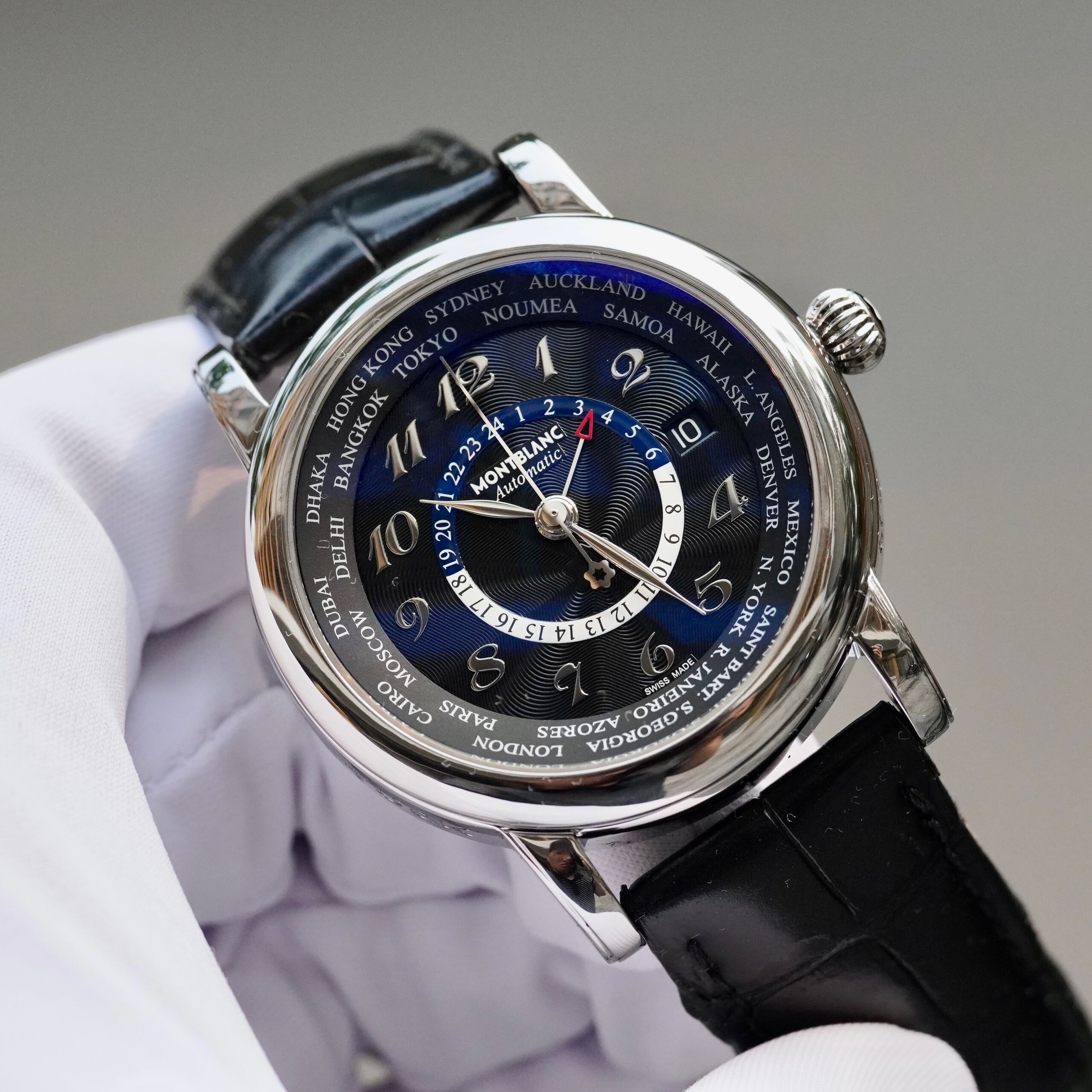 Montblanc Star Traditional Collection World - Time GMT Montblanc Star Traditional Collection World - Time GMT
