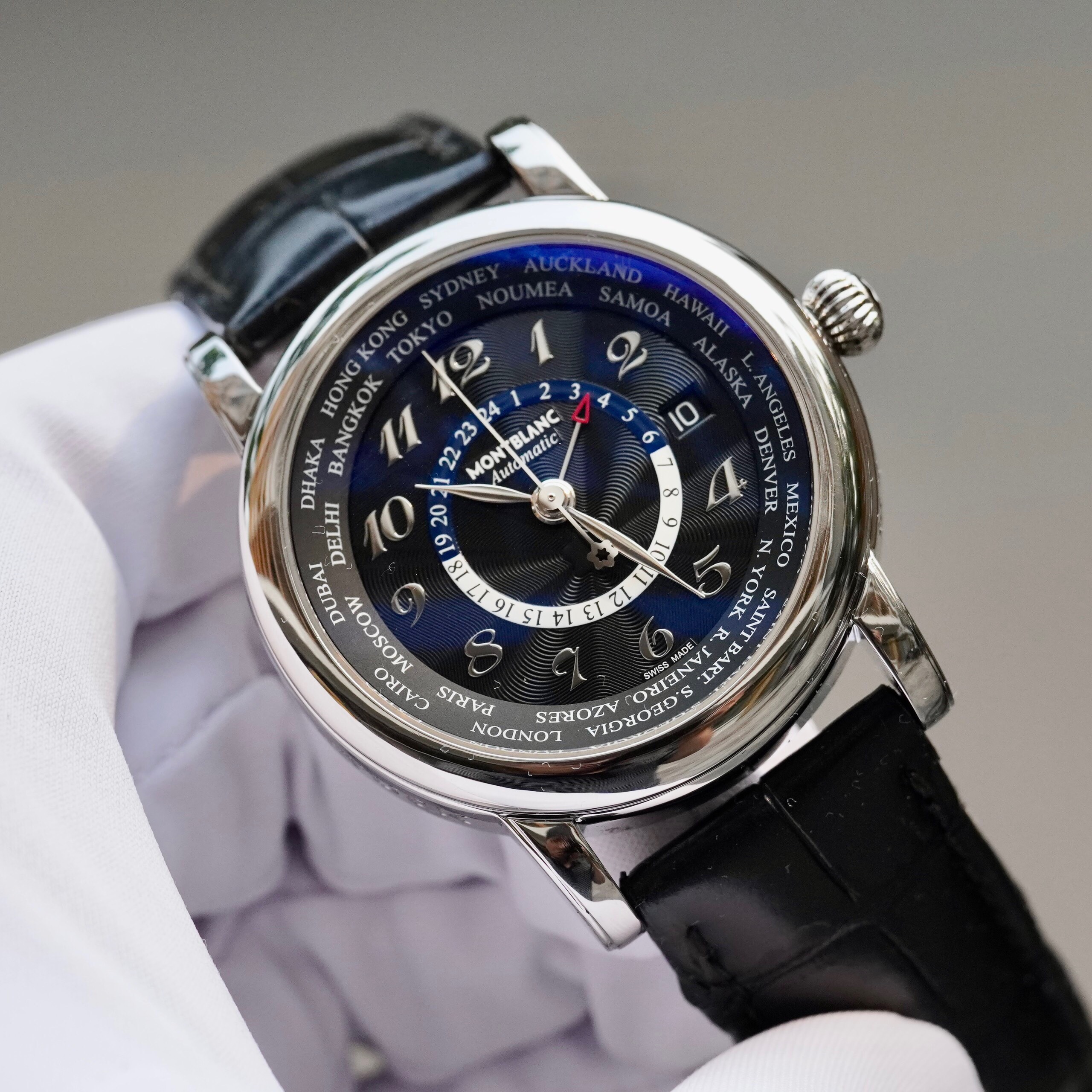 Montblanc Star Traditional Collection World - Time GMT Montblanc Star Traditional Collection World - Time GMT