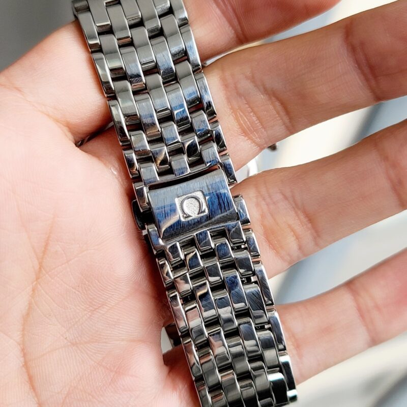 dong-ho-Omega-deville-prestige-co-axial-39.5mm-424.10.40.20.02.004-cu-chinh-hang-6