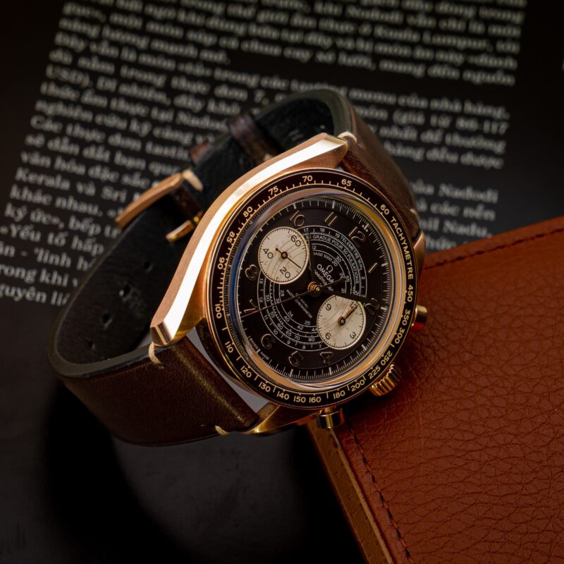 dong-ho-cu-Omega-Speedmaster-Chronoscope-Bronze-Gold-43mm-Co-Axial-Master-Chronometer-Chronograph-329.92.43.51.10.001-4