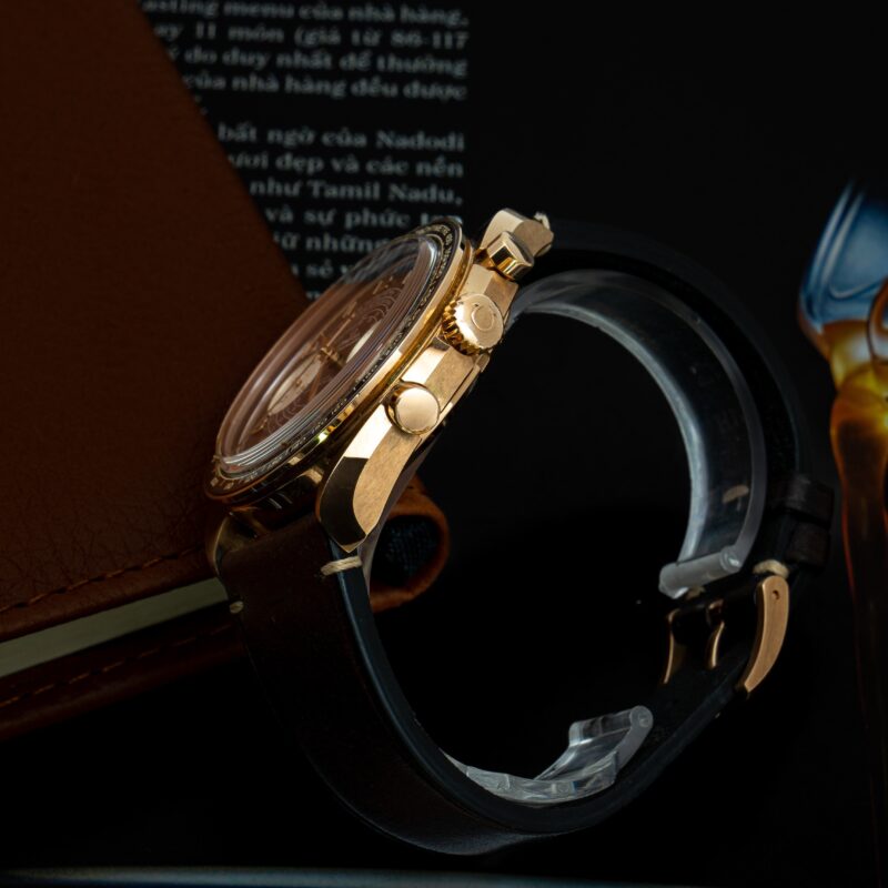 dong-ho-cu-Omega-Speedmaster-Chronoscope-Bronze-Gold-43mm-Co-Axial-Master-Chronometer-Chronograph-329.92.43.51.10.001-5