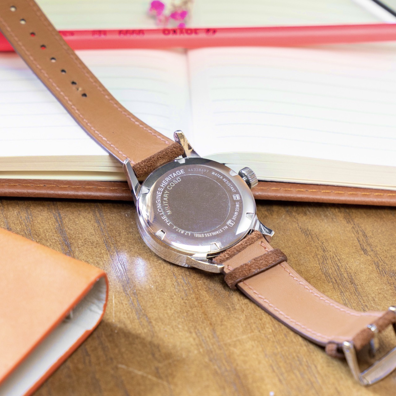z4497109140696_722e3818d007b7aa55b0a9ad0920990a Longines Heritage Military L2.832.4.53.0 ( L28324530 )