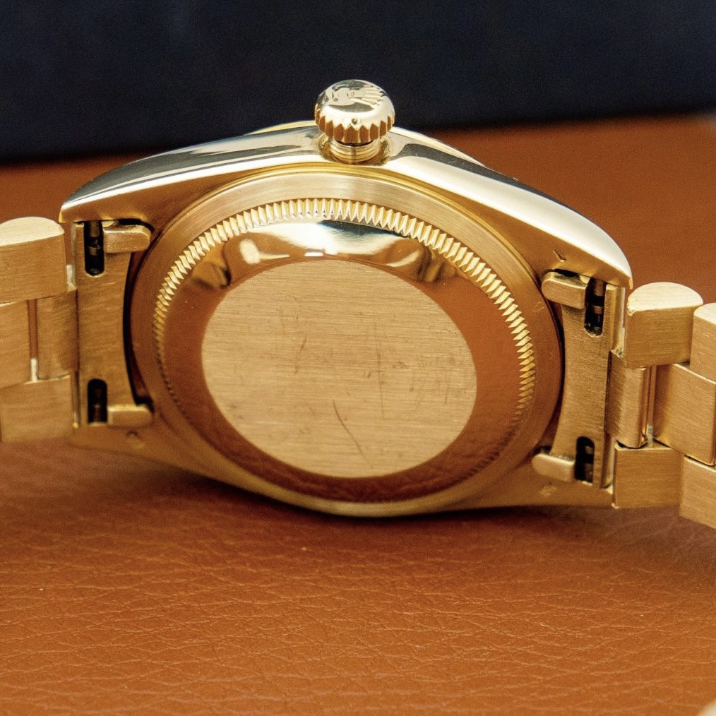 z4510336615296_e91a6b1da2064f0beeb5bcee41533bb0 Rolex 18238 mặt trải tia vàng cọc kim cương