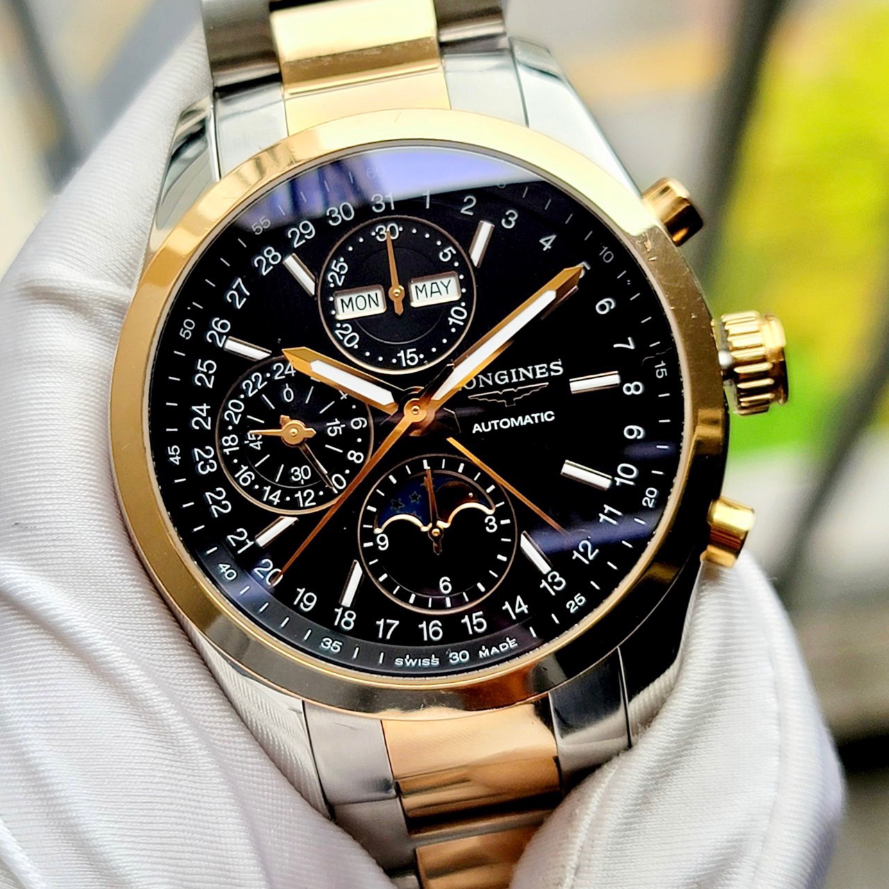 z4570769024679_65c6f48d4b93965fa1e542d6515e09f7 Đồng hồ Longines Conquest Chronograph Complete Calendar L2.798.5.52.7 rose gold niềng đúc 18k Cũ Chính Hãng