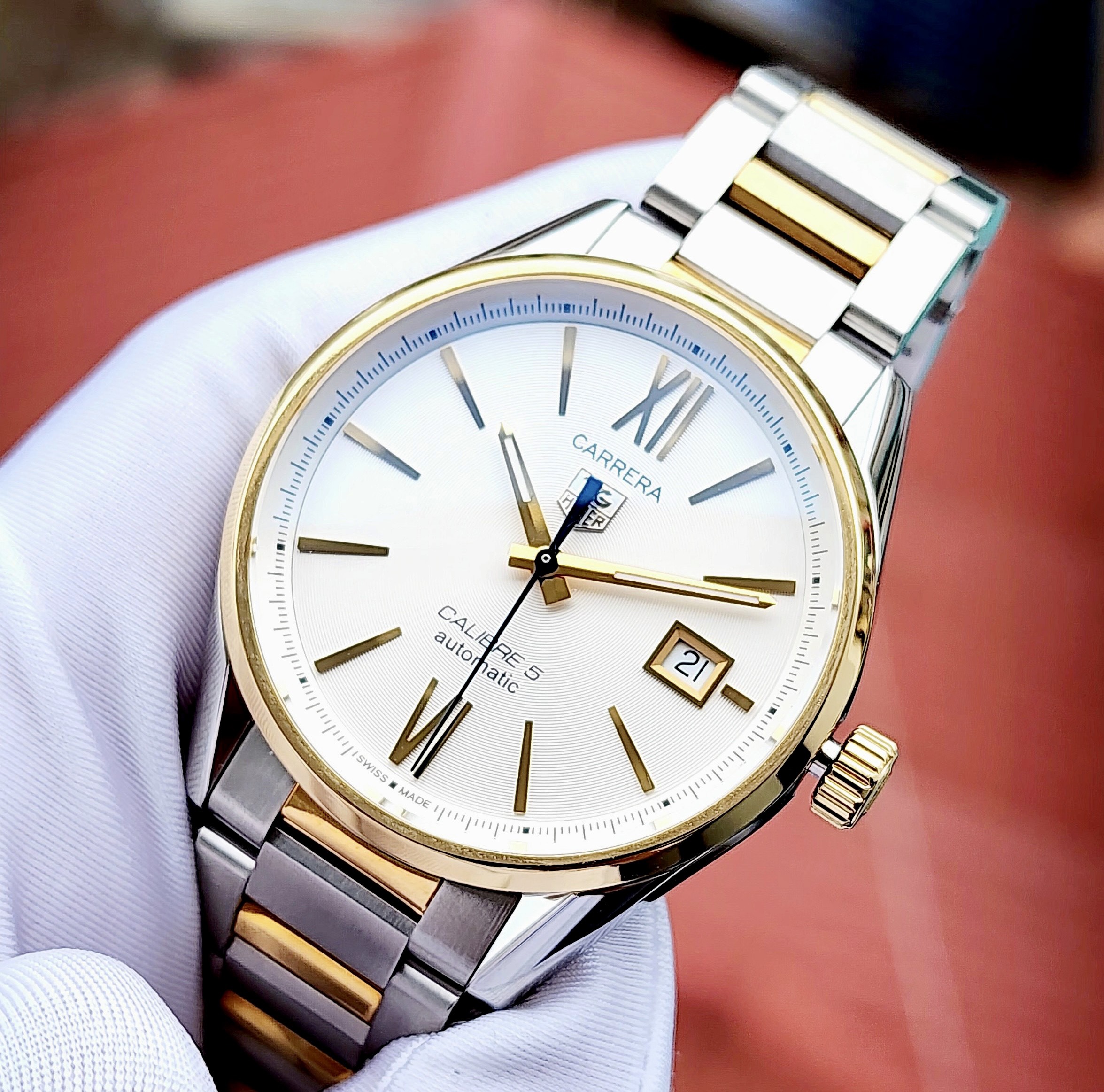 z4574460131300_6a6e96cf6292b54f77c007fdf7ccfd0c Đồng hồ Tag_Heuer Carrera White Dial WAR215F.BD0783 Cũ Chính Hãng