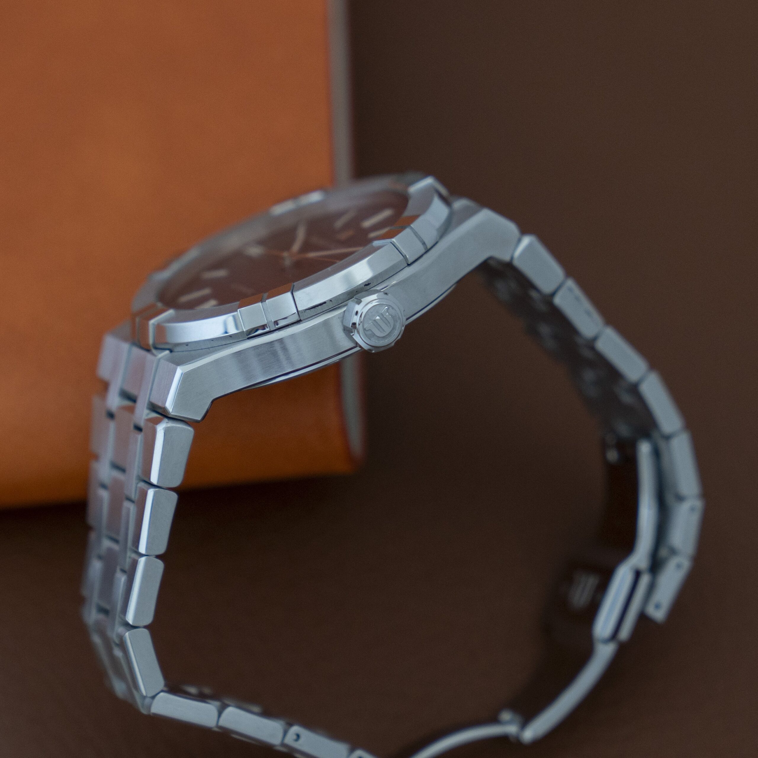 z4601332846866_a32e55955bc3d9b34d8f3a074dd6721d Đồng Hồ Maurice Lacroix Aikon Blue 42mm AI6008-SS002-430-1 Cũ Chính Hãng