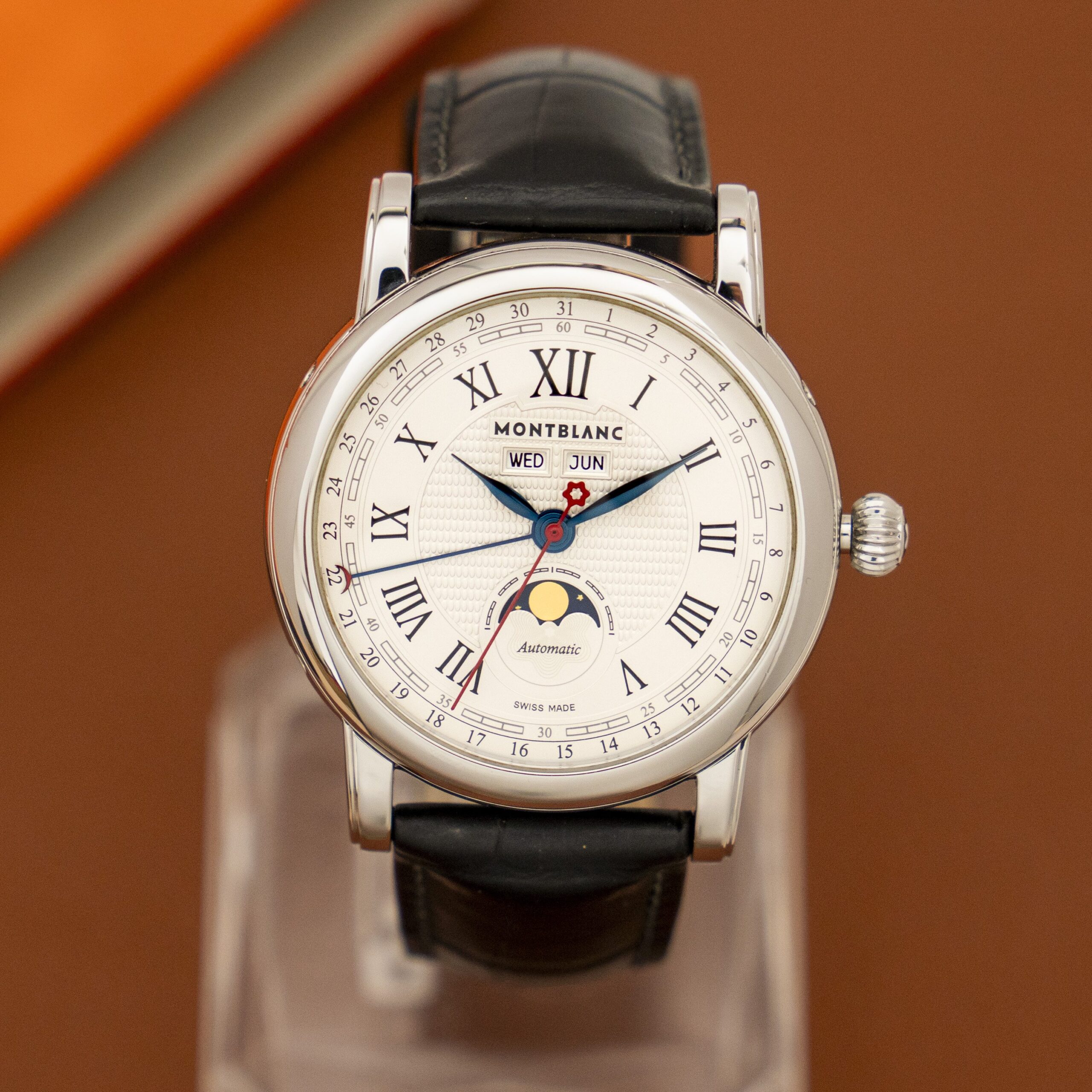 z4601337018660_3698fa3ba1f314fb3a73e8471622f699 Đồng Hồ Montblanc Star 108736 Automatic Moonphase Watch 42mm Cũ Chính Hãng