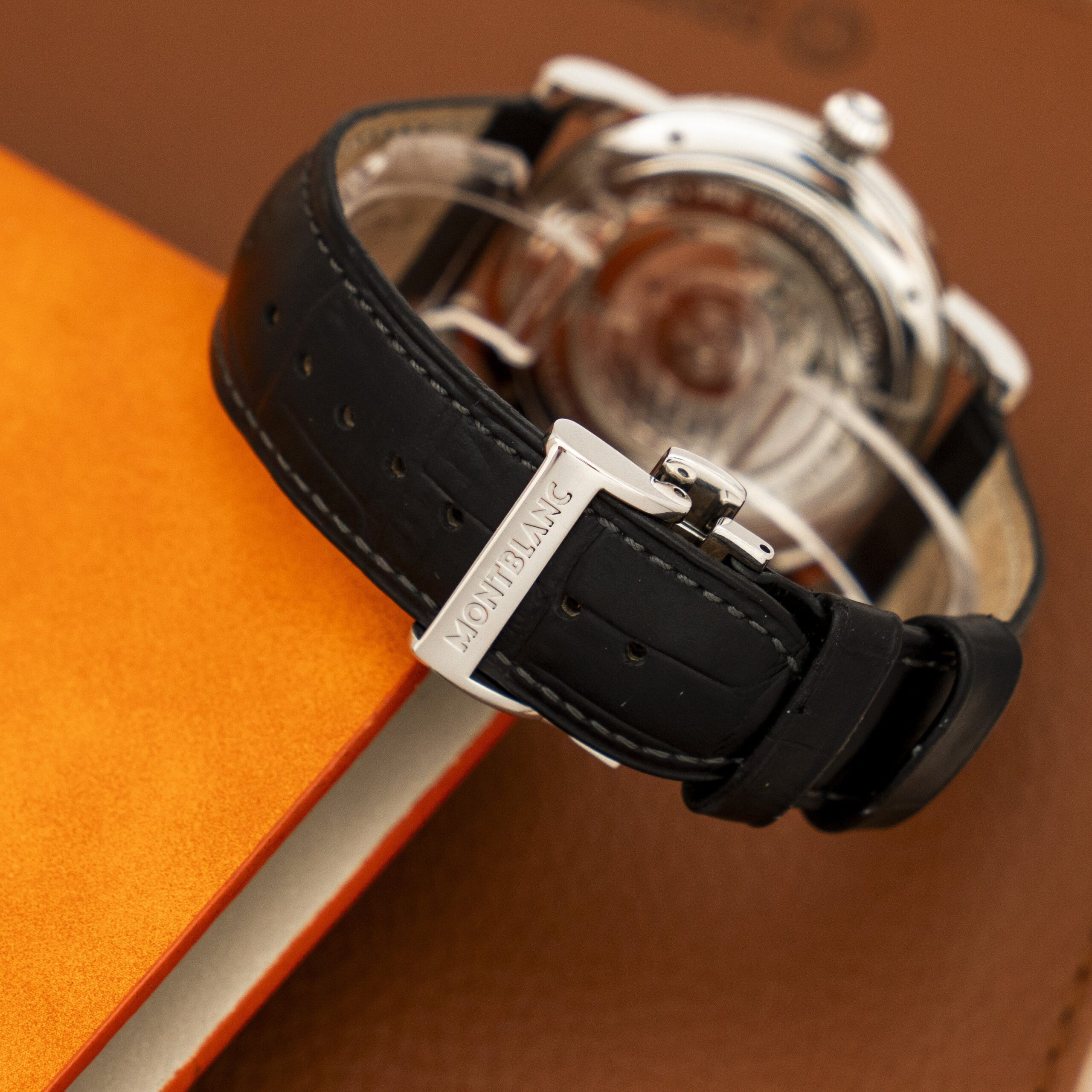 z4601337049756_ca47593ffd11b9332c3a43bae4074666 Đồng Hồ Montblanc Star 108736 Automatic Moonphase Watch 42mm Cũ Chính Hãng