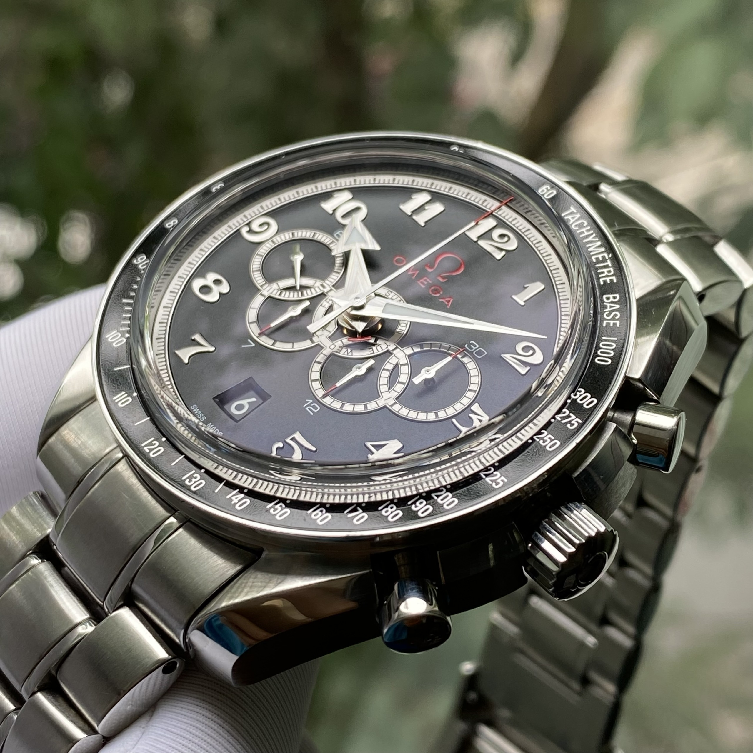 z4614894966895_ee27138b80ab656c151e67a75280db80 OMEGA OLYMPIC GAMES COLLECTION Speedmaster Chronograph Watch Cũ
