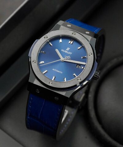 Đồng Hồ Hublot Classic Fusion Ceramic Blue 542.CM.7170.LR Cũ