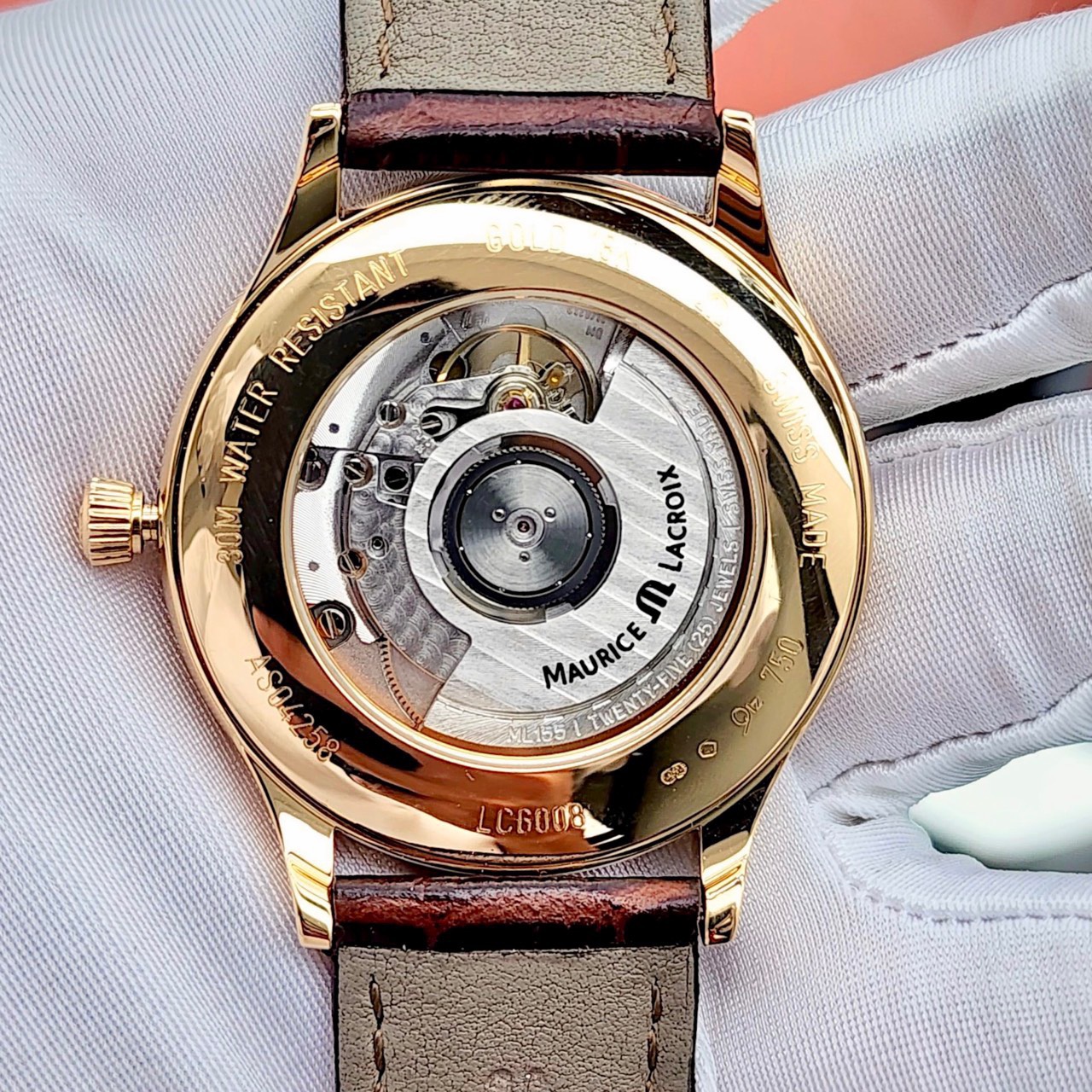 z4718713563584_70f8793e8dc37ab73b317c640ad4e697 Đồng Hồ Maurice Lacroix Les Classiques 40mm LC6008-PG101-230 Cũ