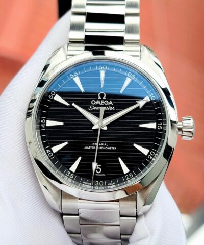Đồng Hồ Omega Aqua Terra Master Chronometer 8900 Black Dial 220.10.41.21.01.001 cũ