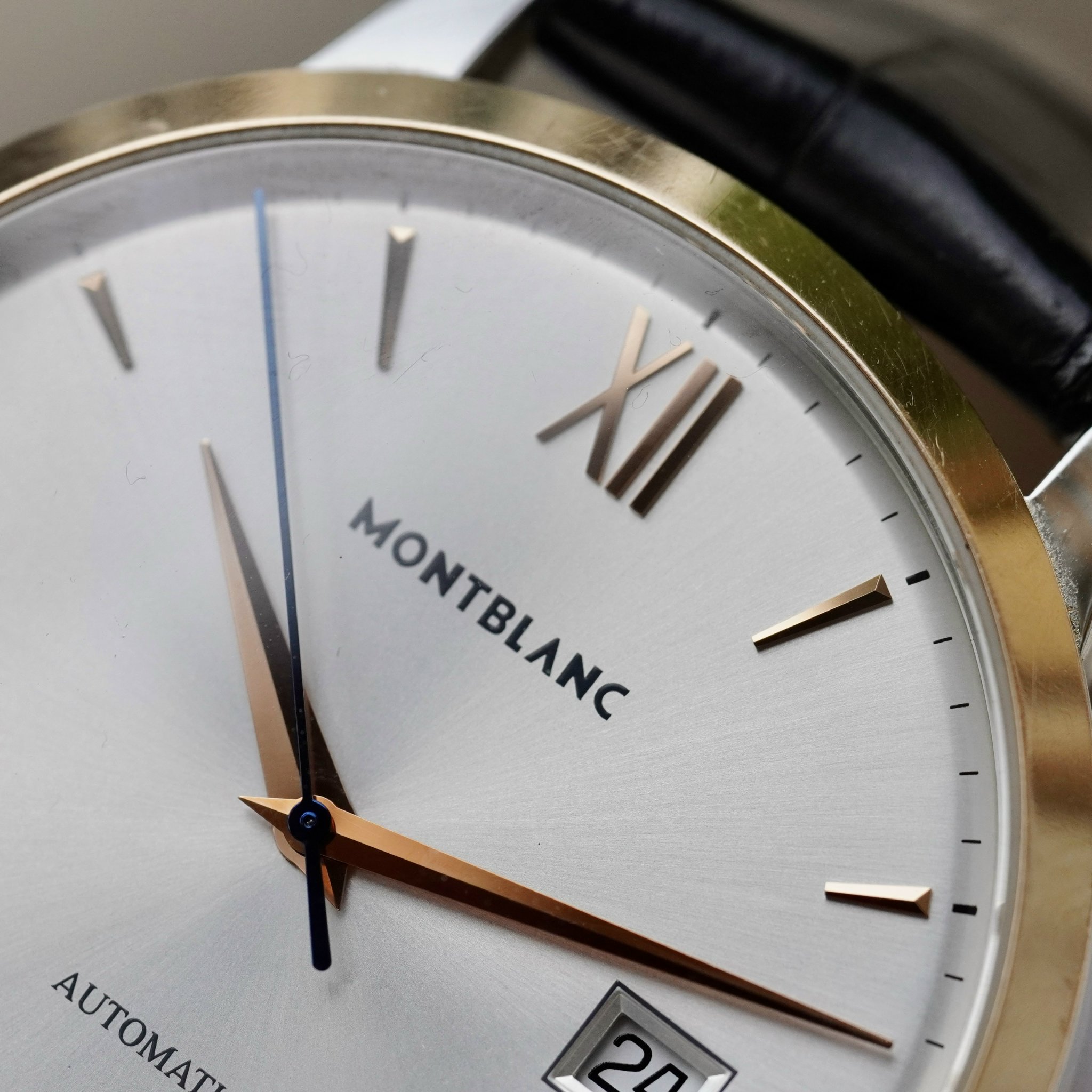 z4729487365661_95ecf32c6f322b7649daba410b700094 Đồng Hồ Montblanc Heritage 111624 Spirit Date Cũ