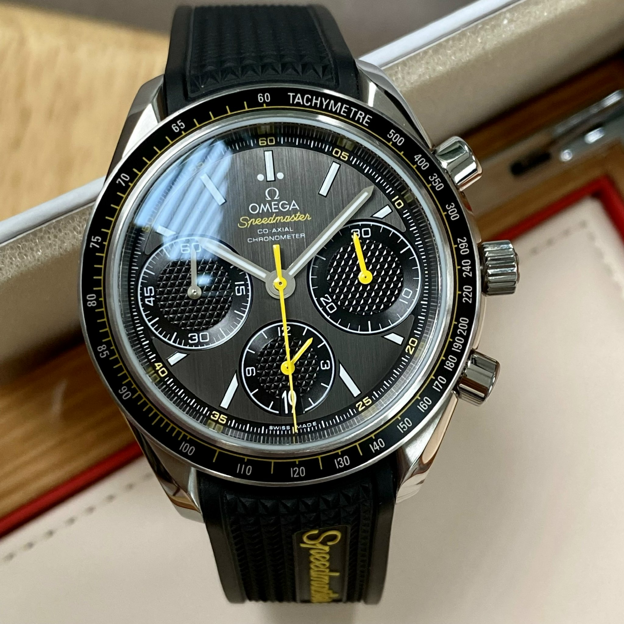 z4764687167837_fc321afc0203ac6058f2dc9f7dd16a35 Đồng Hồ OMEGA Speedmaster Racing Co-Axial 326.32.40.50.06.001 Cũ