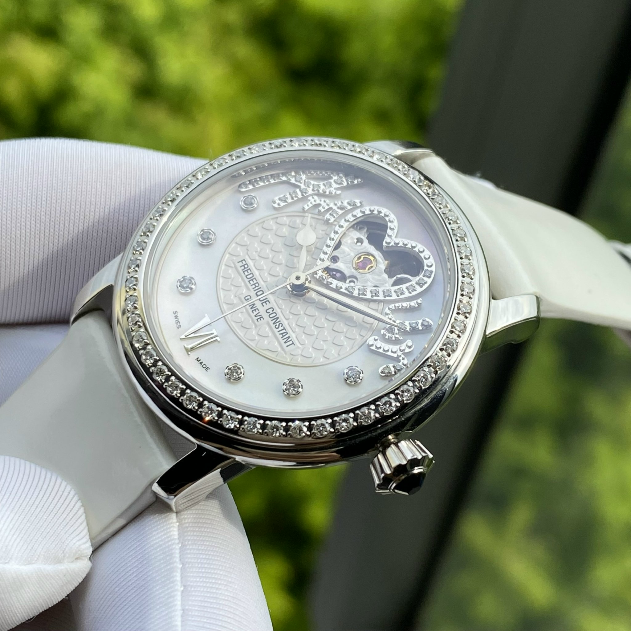 z4779629185968_9fe185a541de5783afb6d4b3ded03ad4 ĐỒNG HỒ FEDERIQUE CONSTANT FC-310SQ2PD6 Amour Heart Beat Limited Cũ