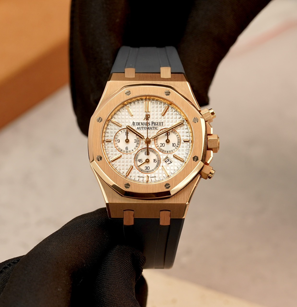 z4856783303369_6cc6701a3956200b7c83f8c235392ad6 Đồng Hồ Audemars Piguet Royal Oak Chronograph 18k Rose Gold 26320OR.OO.D088CR.01 Cũ