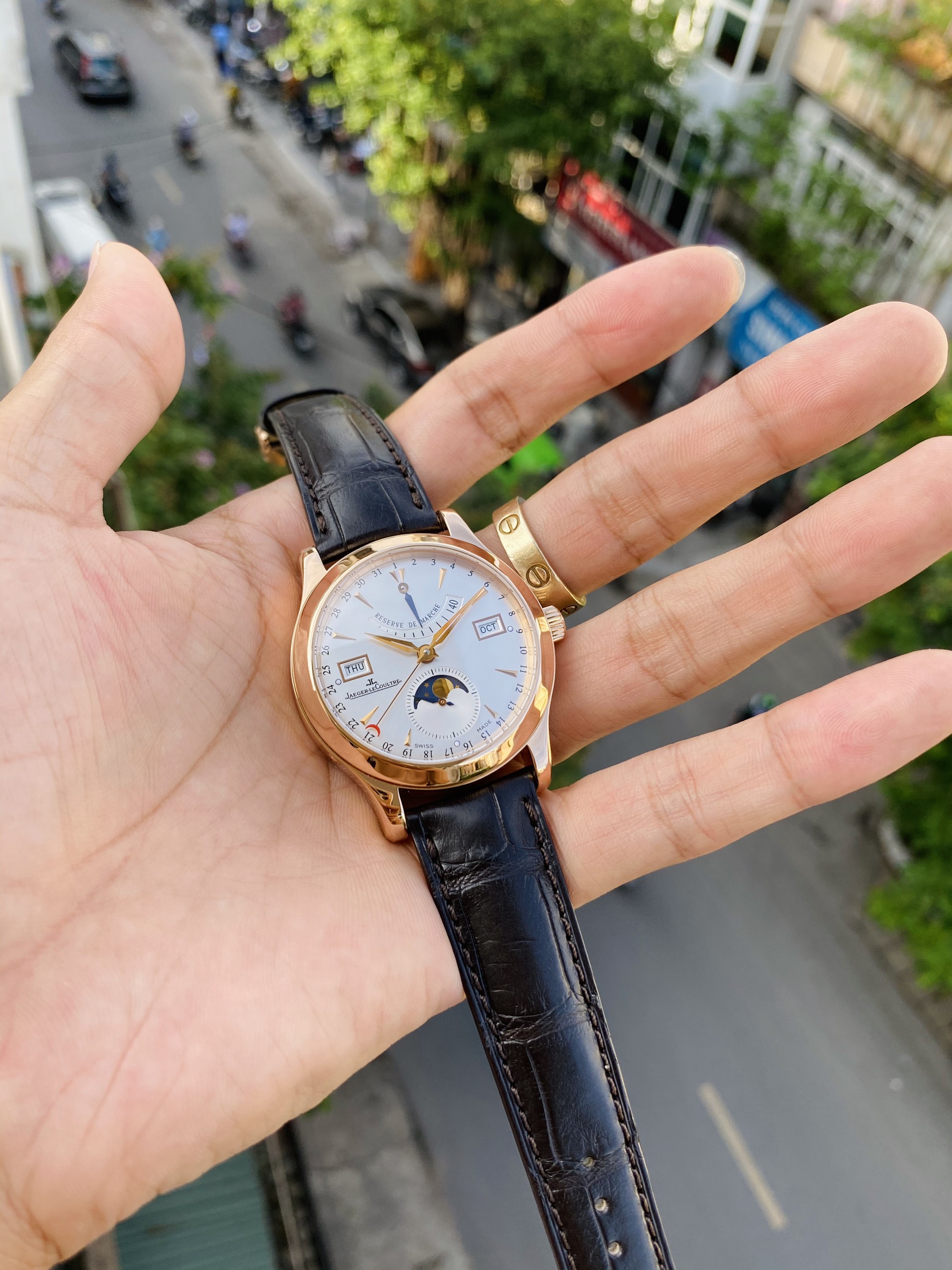 z4933205052705_d5916b06bc4b186863e1fe0763178244 Đồng Hồ Jaeger LeCoultre Master Calendar Moonphase 18k Rose Gold Q151242A Cũ