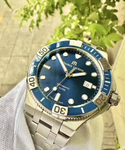 Đồng Hồ Maurice Lacroix AIKON AI6058-SS002-430-1 Cũ