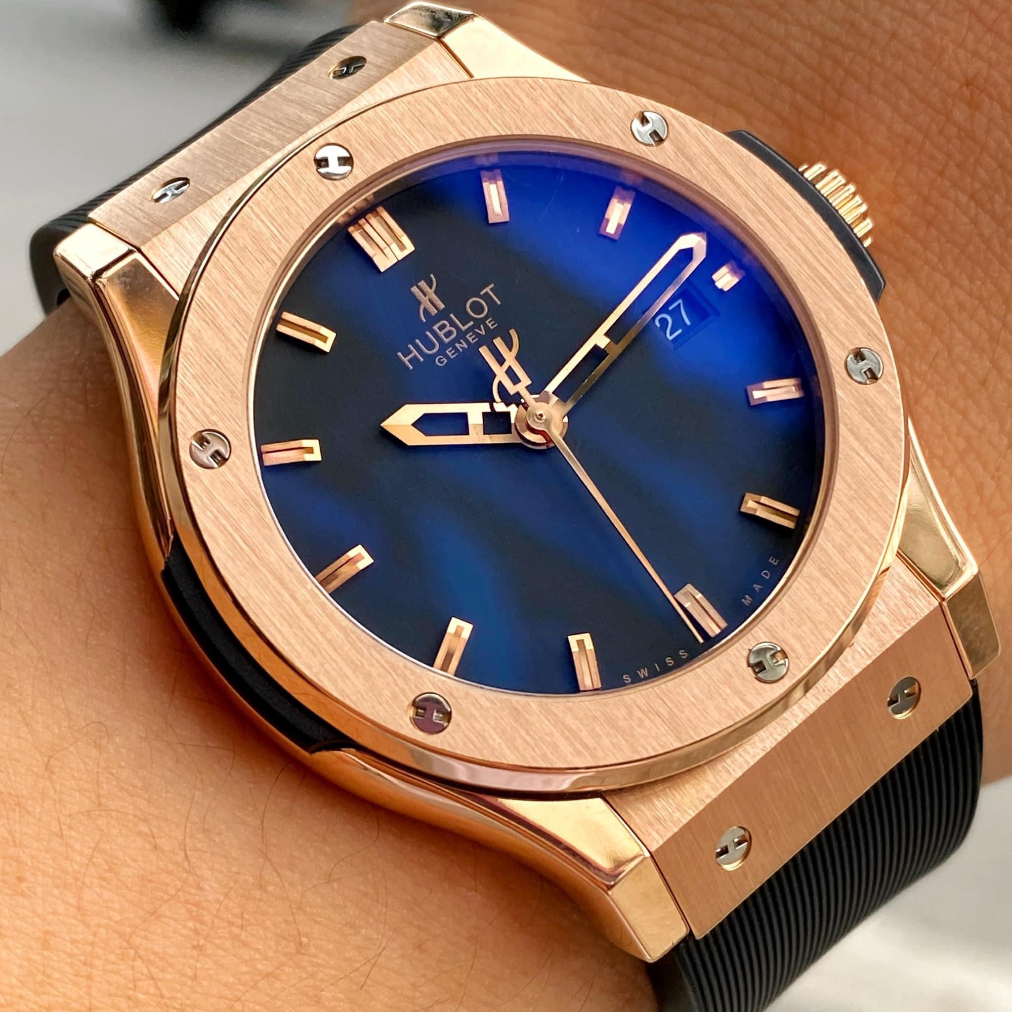 z4977244467258_e829af5408c701406ad292226d6e83c1 Đồng Hồ Hublot Classic Fusion King Gold Black 542.OX.1181.RX Cũ