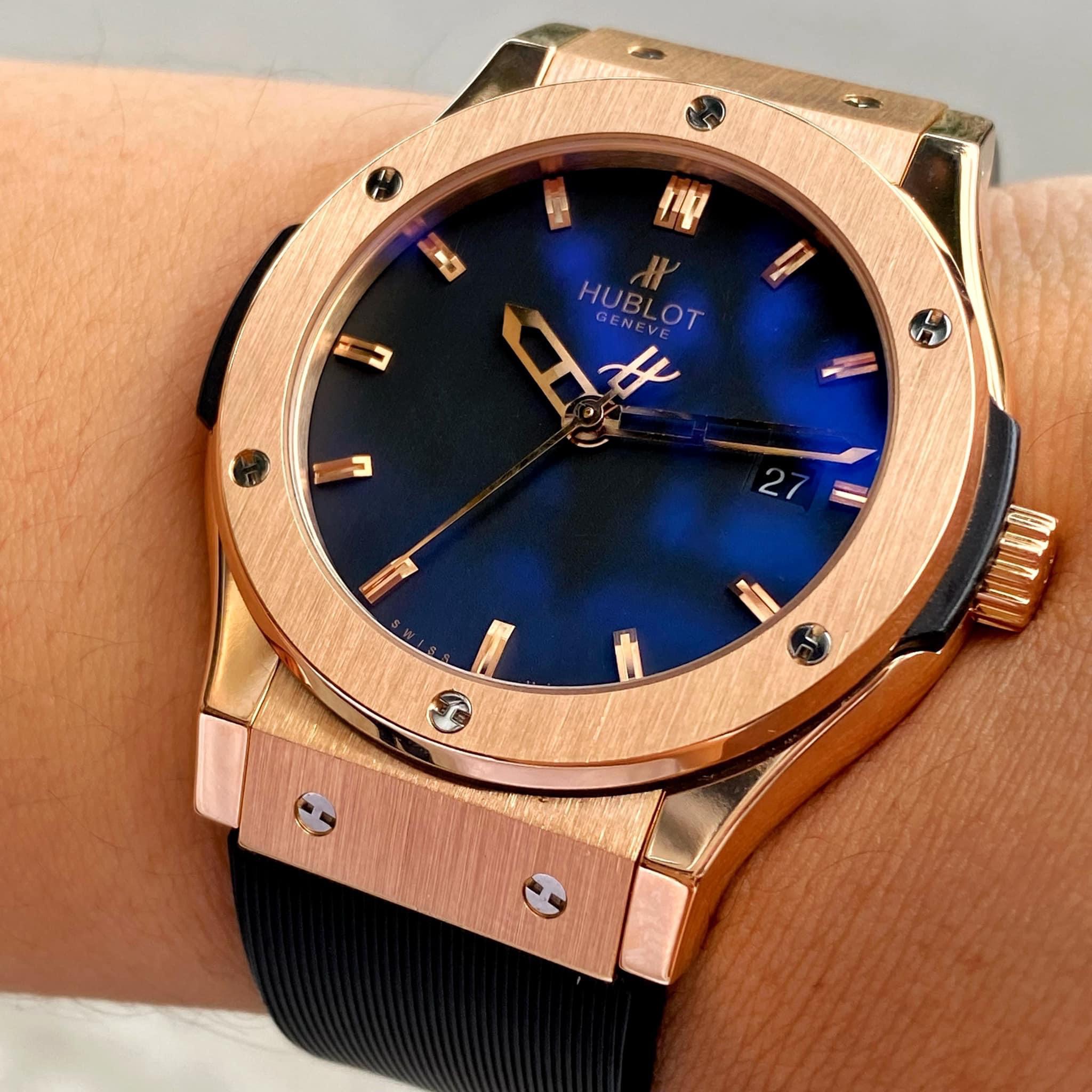 z4977244499100_0d07fca3ffb7a96468cc4c532e3178a1 Đồng Hồ Hublot Classic Fusion King Gold Black 542.OX.1181.RX Cũ
