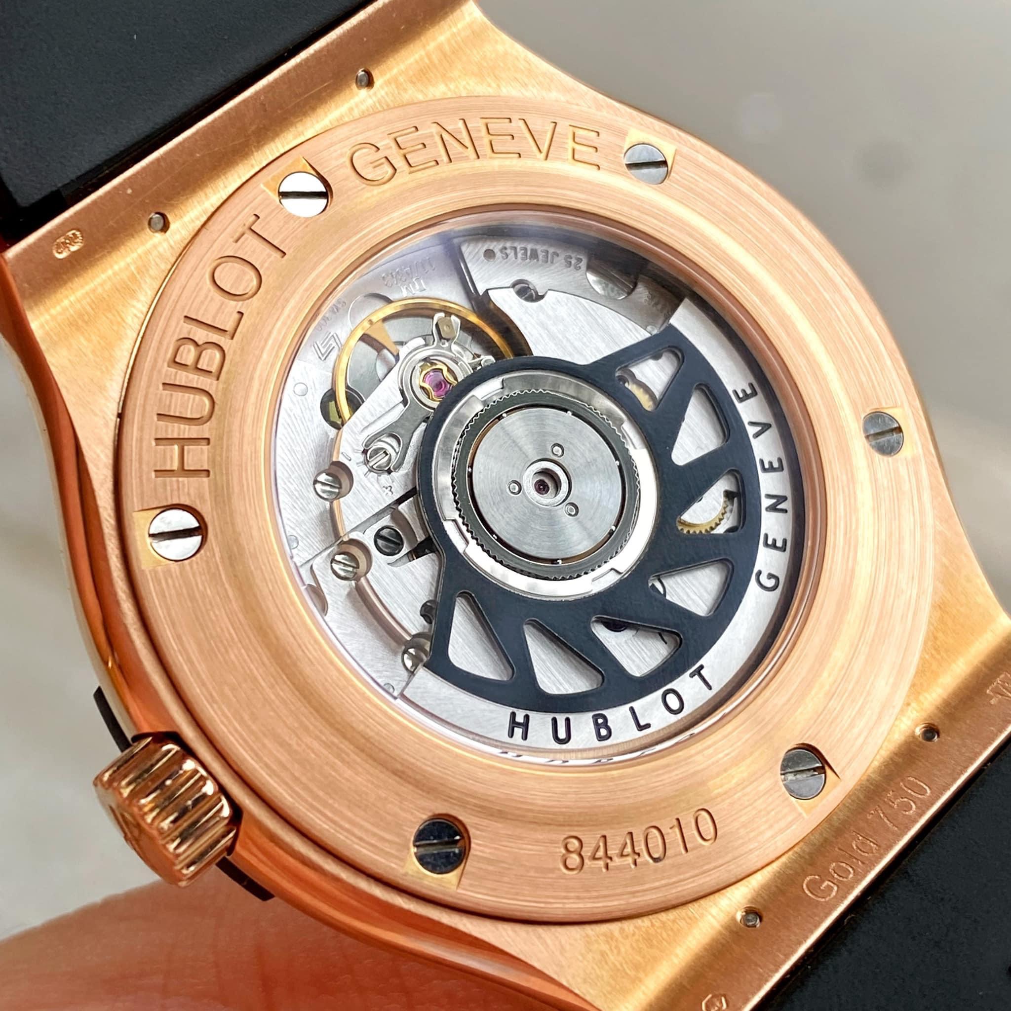z4977244516218_aec2a68945129c3be10b78399bc2748a Đồng Hồ Hublot Classic Fusion King Gold Black 542.OX.1181.RX Cũ