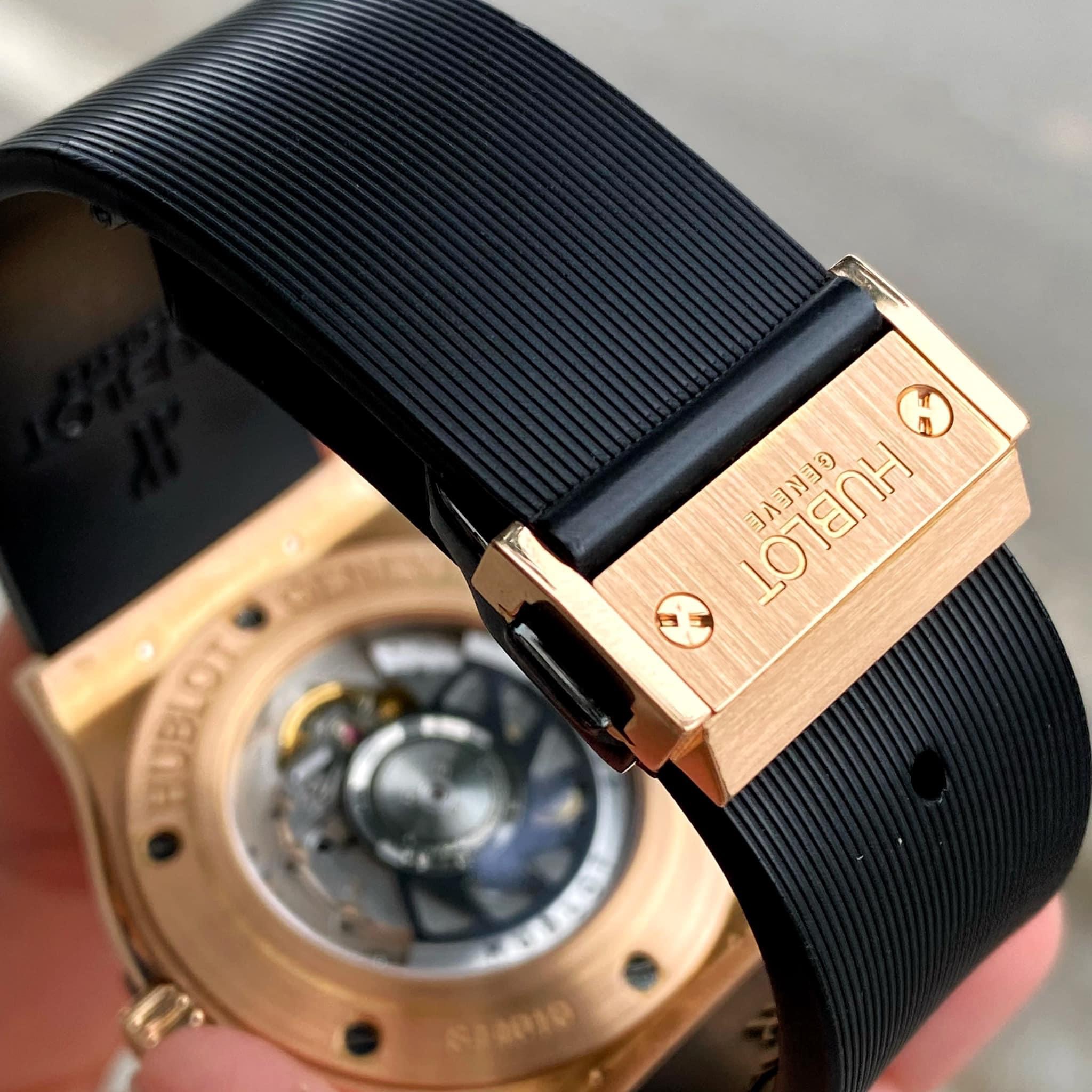 z4977244525139_463955448e845dc8e06a9a9765e73353 Đồng Hồ Hublot Classic Fusion King Gold Black 542.OX.1181.RX Cũ