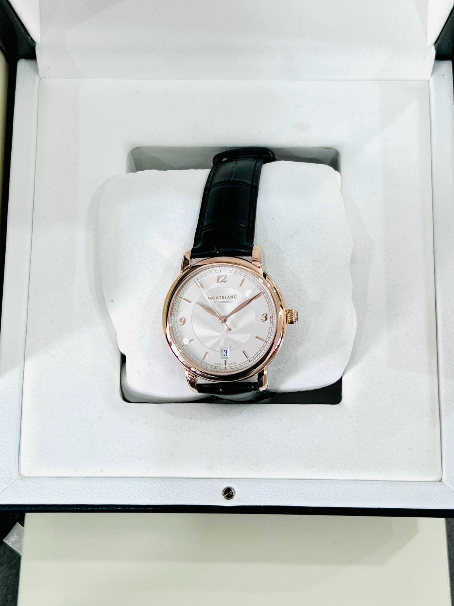 z4985911322592_4e5eb7ebede0f8ef42ef132150fd7649 Đồng Hồ Montblanc Star Legacy 18K Gold 119958 Cũ