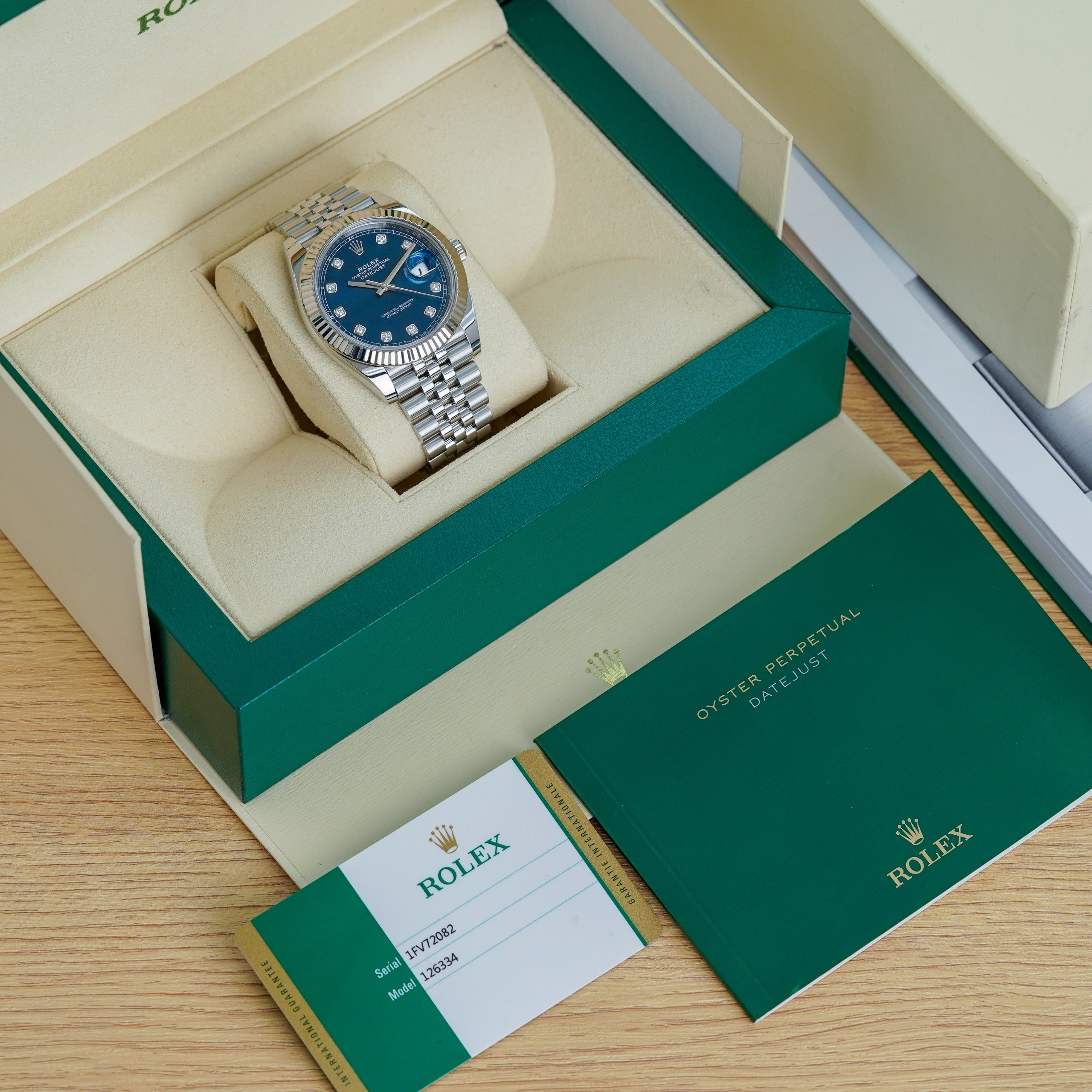 z5013232253205_69a42d87eac663ae46098cdc75592043 Đồng Hồ Rolex Datejust 126334 Mặt Số xanh Blue Cũ