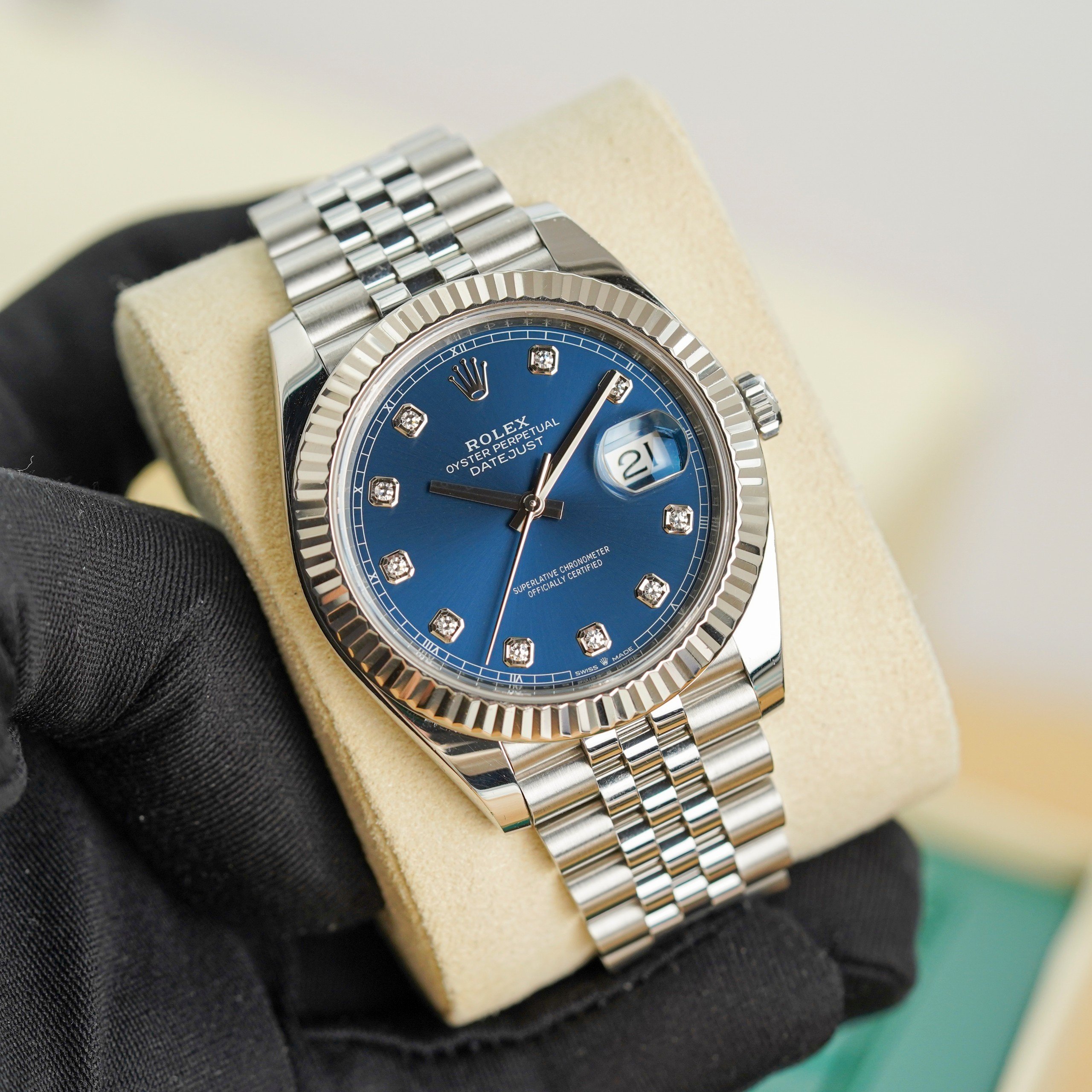 z5013232261109_3cacc50b759808e51c94c521374b66c5 Đồng Hồ Rolex Datejust 126334 Mặt Số xanh Blue Cũ
