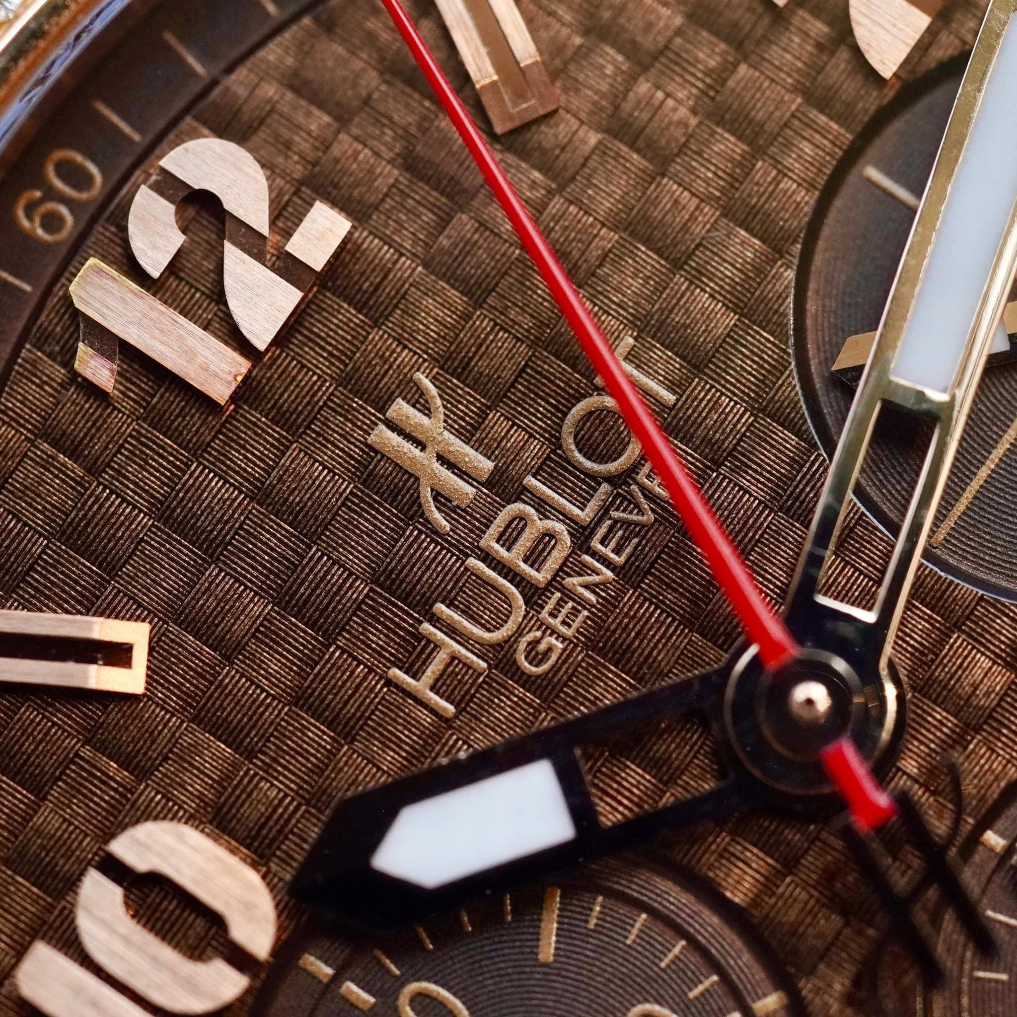 z5032499990184_9ef04af00bf6b064c02a6ff2ea64ee00 Đồng Hồ Hublot Big Bang Chronograp King Gold Capuchino Diamond 341.PC.1007.RX.114 Cũ