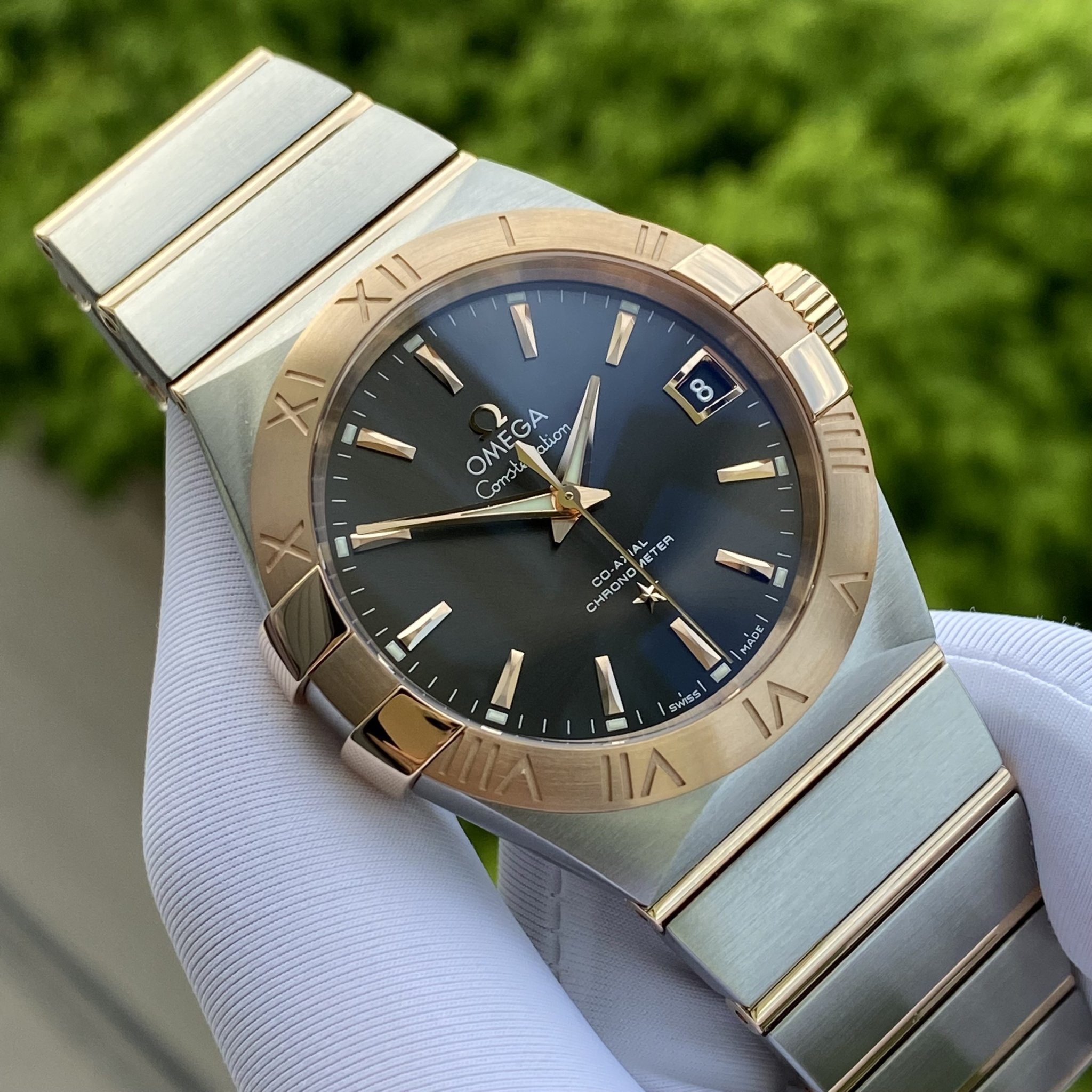 z5034746545996_a609f2a42c0579bcdf3613e85f1b5826 Đồng Hồ Omega CONSTELLATION CO‑AXIAL 123.20.38.21.06.002 CHRONOMETER Cũ