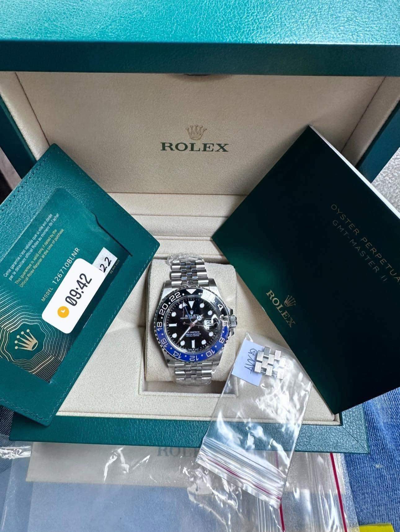 z5097967656301_132711cf8ea96aba7d994930e9068654 Đồng hồ Rolex GMT-Master II 40mm 126710BLNR Batgirl
